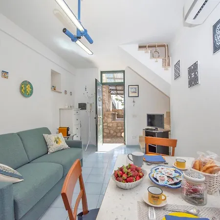 La Sciuscella Holiday home *